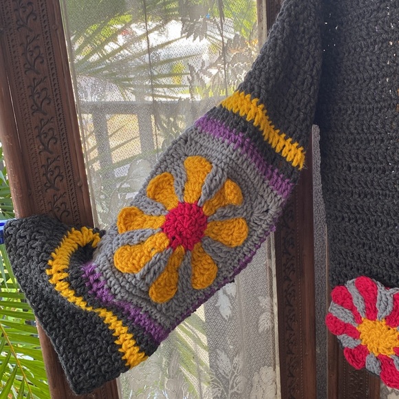 New crochet cardigan - Picture 3 of 6